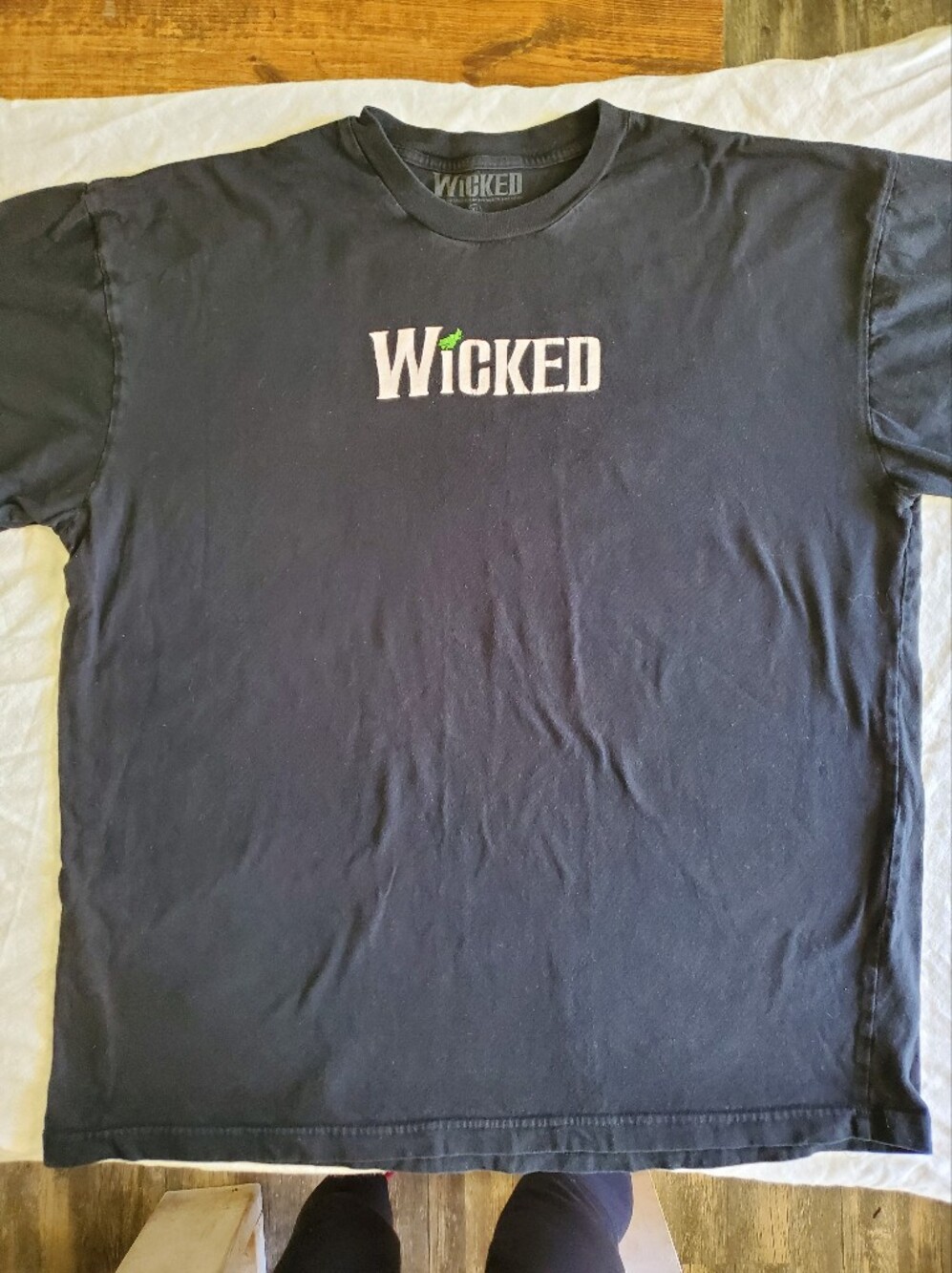 Wicked The Musical Official Merch T-Shirt Black "Defy Gravity" Size XL Broadway
